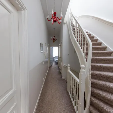 Flora's Palace - Scheveningen Appartement