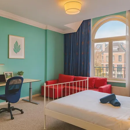 Flora's Palace - Scheveningen Lahey