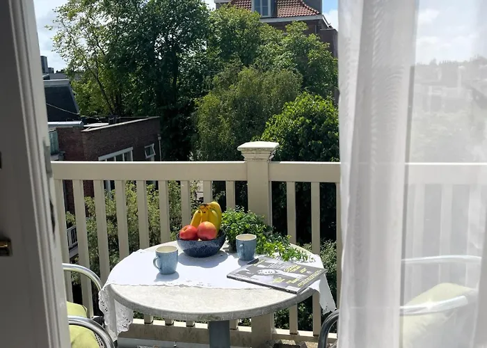 아파트 Flora's Palace - Scheveningen