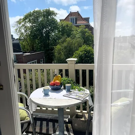 Apartment Flora's Palace - Scheveningen