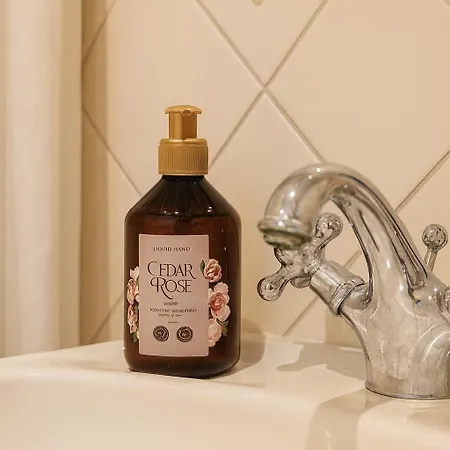 Flora's Palace - Scheveningen Haag