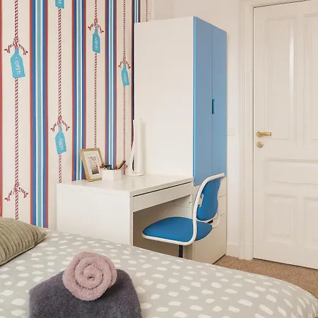 Flora's Palace - Scheveningen Lägenhet