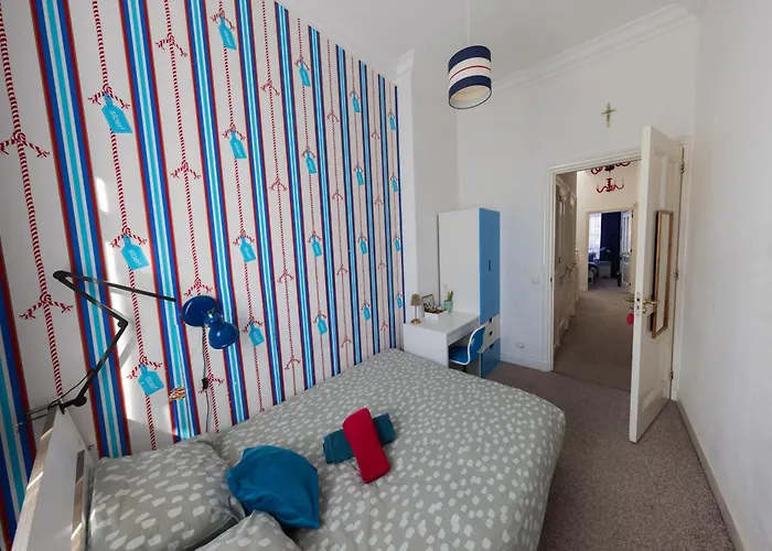 Flora's Palace - Scheveningen