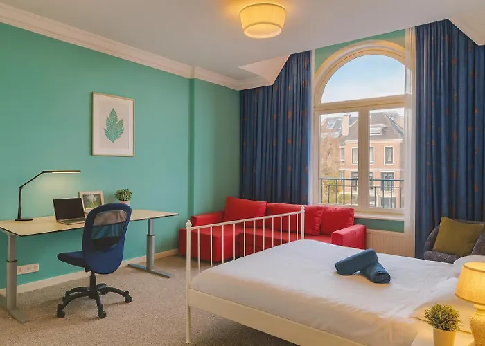 Flora's Palace - Scheveningen La Haya