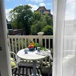アパート Flora's Palace - Scheveningen