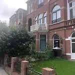 Flora's Palace - Scheveningen アパート *