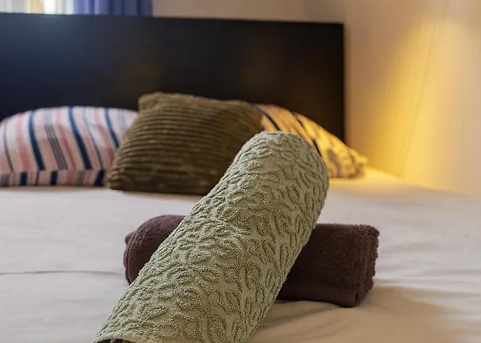 Flora's Palace - Scheveningen Apartment